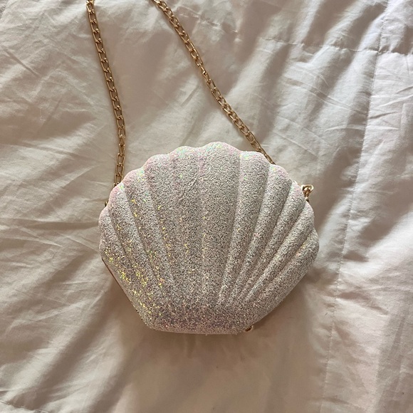 Seashell purse - Picture 5 of 5